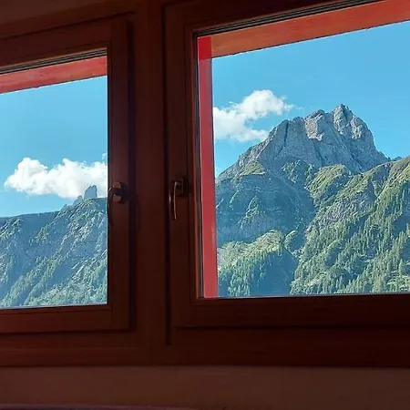Valles Vacanze Apartamento Falcade