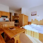 Valles Vacanze - In & Out Apartmán Falcade