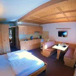 Apartmán Valles Vacanze - In & Out Falcade