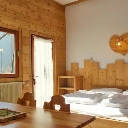 Valles Vacanze - In & Out * Falcade